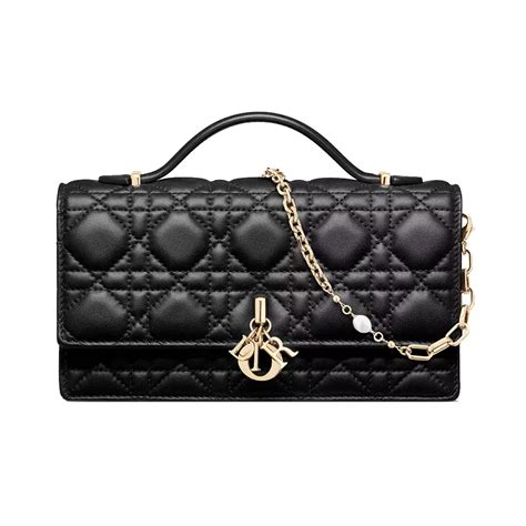 christian dior indonesia